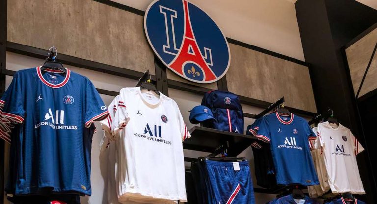 Le Paris Saint-Germain ouvre sa première boutique américaine à Los Angeles