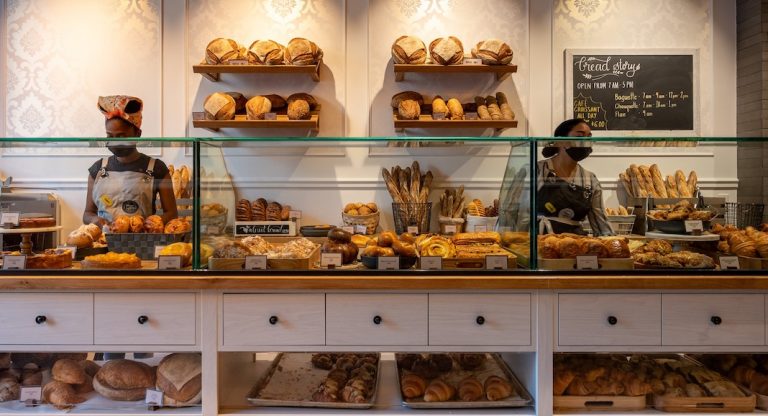 Les boulangeries françaises ont le vent en poupe à New York