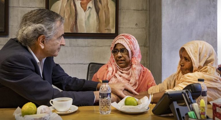 Bernard-Henri Lévy présente à Los Angeles son dernier livre et un documentaire