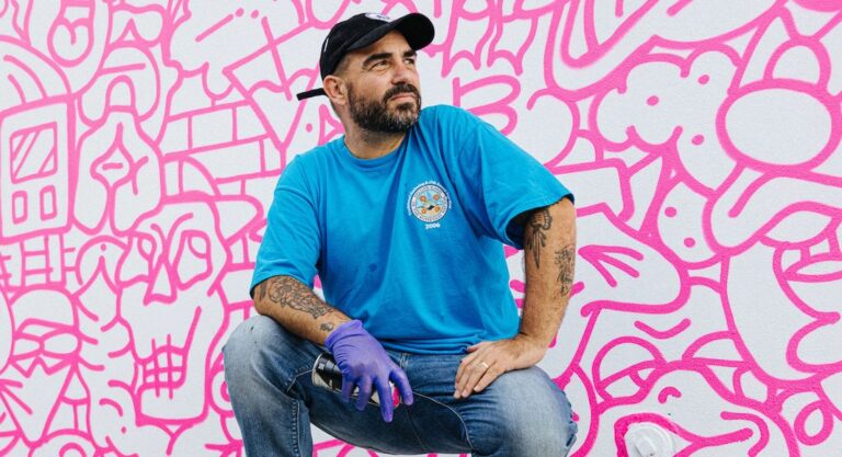 Le street artiste français Fuzi « défigure » Miami