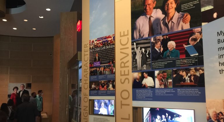 À Dallas, le musée qui vous fera aimer George W. Bush