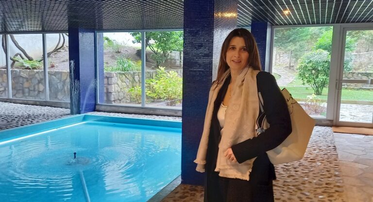 Moi Impat : Après 20 ans à l’étranger Sophie a changé… et la France aussi