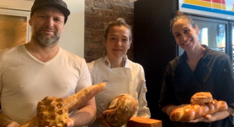 Les baguettes et mille-feuilles glacés des Brooklyn French Bakers