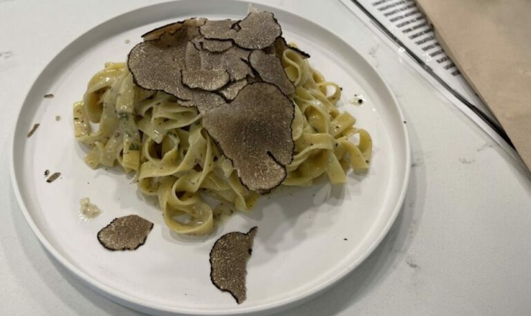 Pasta Corner: La nouvelle aventure de Vincent Benoliel et Matt Pokora