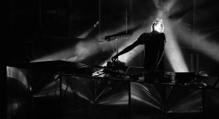 Le producteur et musicien électro Rone en tournée nord-américaine en juin
