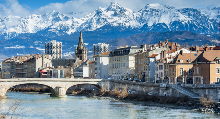 Travailler en France : Grenoble, une ville où il fait bon vivre