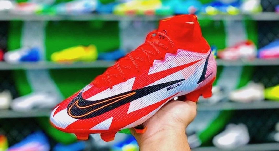 © Mad About Soccer