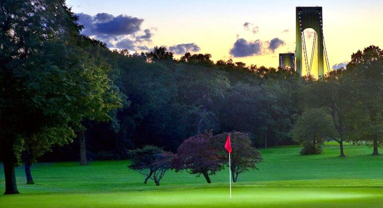 Practice, Pitch & Putt, 18 trous : 5 endroits où jouer au golf à New York