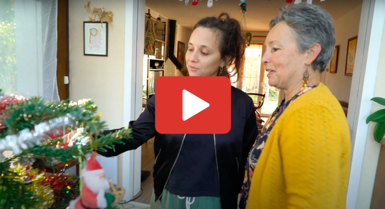 [VIDÉO] Daphné, expat’ à Miami, retrouve ses parents en France pour les fêtes !