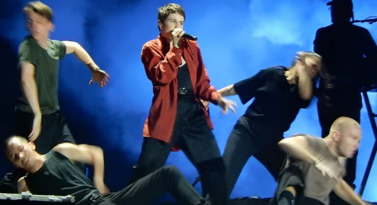 Angèle et Christine and the Queens au festival de Coachella