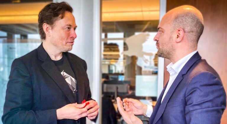 À SF, le ministre français de la Transition numérique épingle Elon Musk