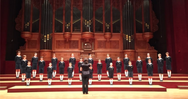 Les Petits chanteurs de France en concert à Los Angeles