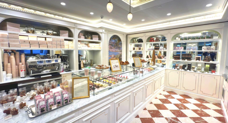 Chocolat chaud et Mont-Blanc: Un deuxième Angelina Paris à New York