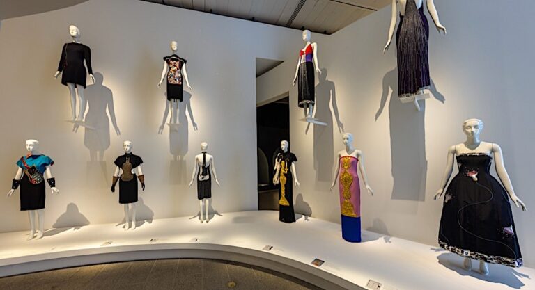 «Karl Lagerfeld: a line of beauty», l’exposition évènement au Met