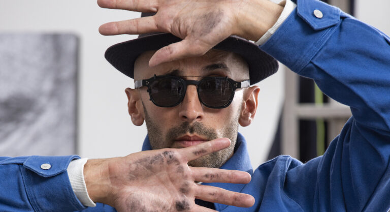 L’artiste JR, la force de « créer des interactions entre les gens »