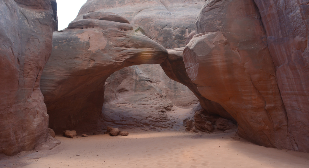 Sand Dune Arch