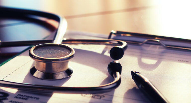 Comment bien choisir son assurance santé aux États-Unis ?