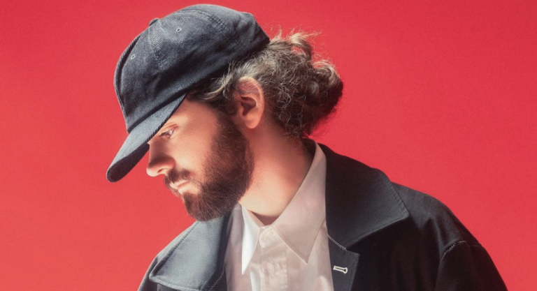 Le Dj français Madeon à Los Angeles le 17 novembre