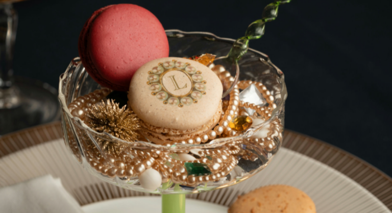 Ladurée dévoile son coffret de fêtes “Eugénie”, disponible aux États-Unis