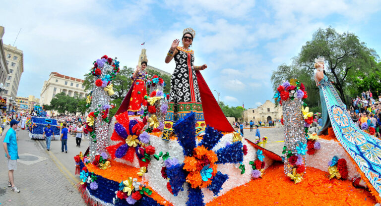 Parades, concerts et street food : Coup d’envoi de « Fiesta » à San Antonio