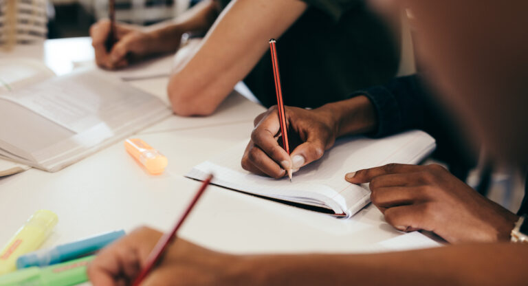 Concours de poésie : Une 2e édition ouverte à tous les élèves d’Amérique du Nord