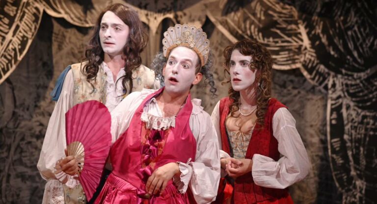 Salomé Villiers adapte « Le Montespan » de Jean Teulé au TLF