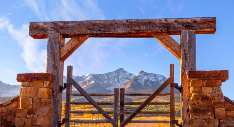Séjour dans un ranch américain : Dénicher la pépite pour une expérience authentique