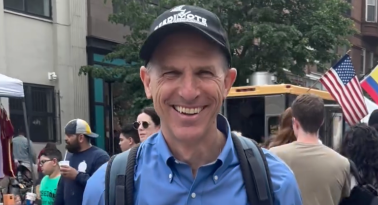 Bruno Grandsard (Brooklyn) : Je me présente au Congrès Américain !