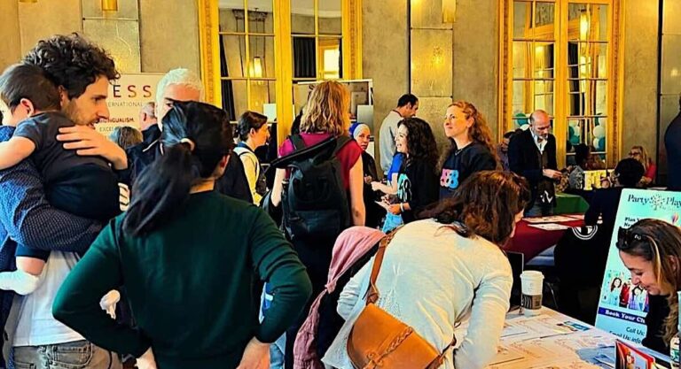 À la Bilingual Fair 2024 : « Nous voulons que le français reste présent dans sa vie »