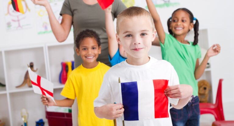 Bourses scolaires 2025-2026 : Prendre rendez-vous au consulat avant le 21 février à NY