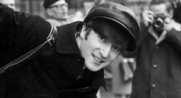 À travers l’objectif de Paul McCartney, les débuts de la Beatlemania en 250 photos inédites