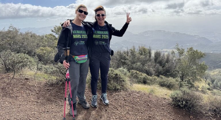 Deux Françaises de la Bay Area à l’assaut du Kilimandjaro pour une bonne cause