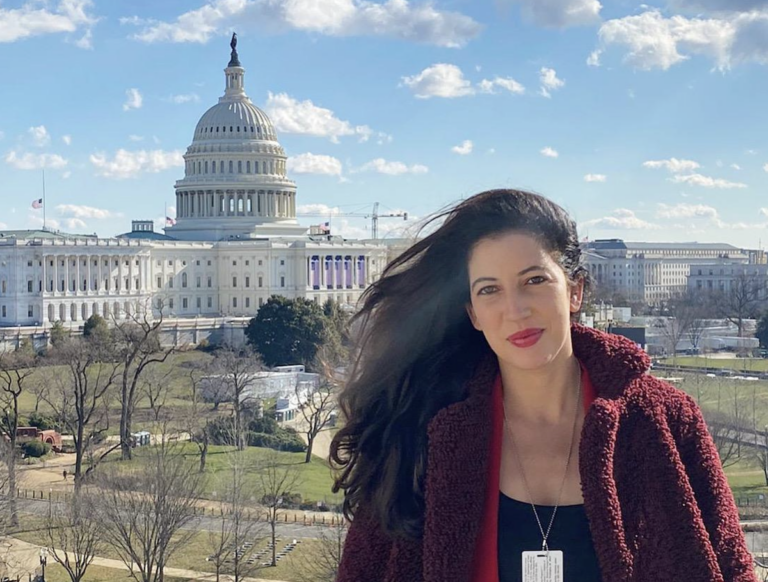 Une journaliste française moquée pour son accent par une élue trumpiste