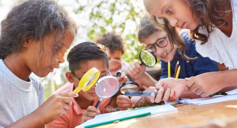 Été 2025 : Les Summer camps en français pour les enfants à New York et sa région