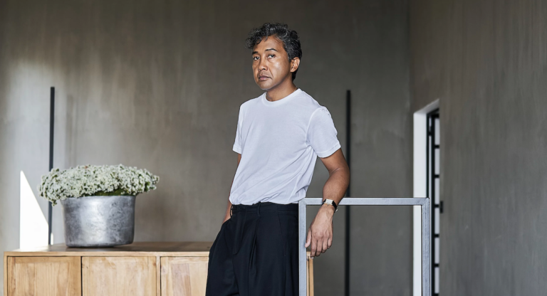 Exposition : La poésie de Joël Andrianomearisoa à la galerie Almine Rech et au Met