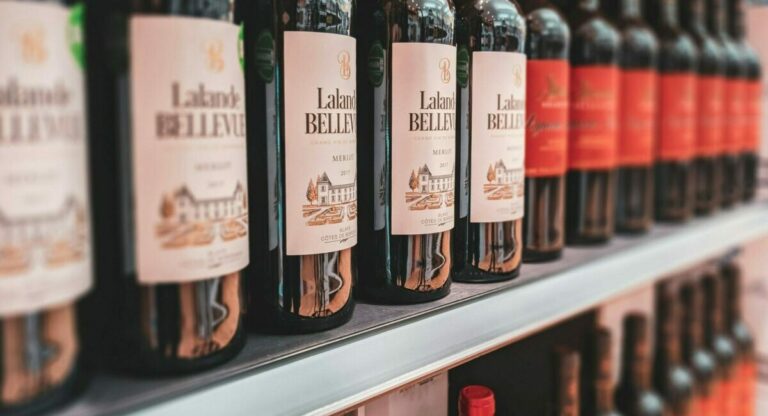200% de droits douaniers sur les vins ? « C’est devenu impossible de prévoir »