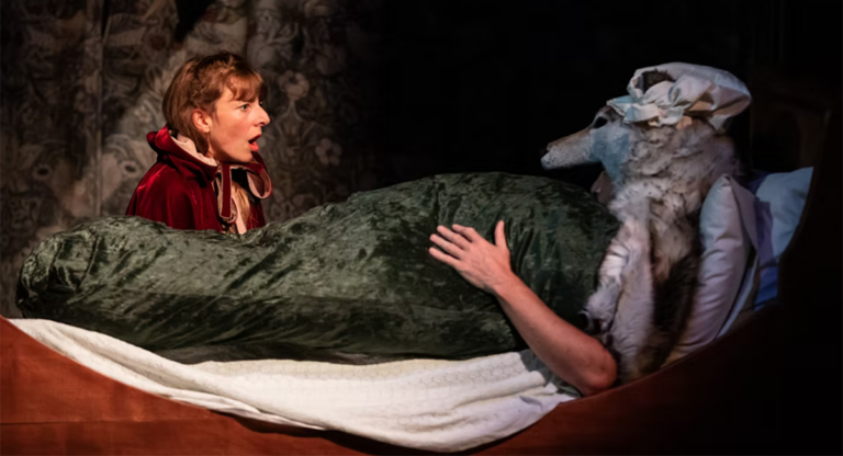 La pièce de théâtre « Le petit Chaperon Rouge »  à l’Alliance New York