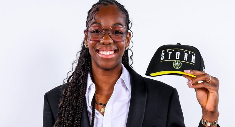Draftée en deuxième position, la Française Dominique Malonga nouvelle star du basket américain