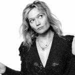 Annulation de la tournée américaine de Caroline Vigneaux