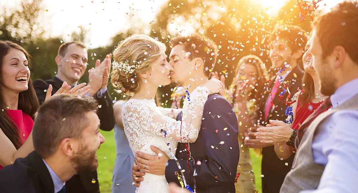 Pourquoi, aux États-Unis, votre meilleur ami peut célébrer votre mariage ?