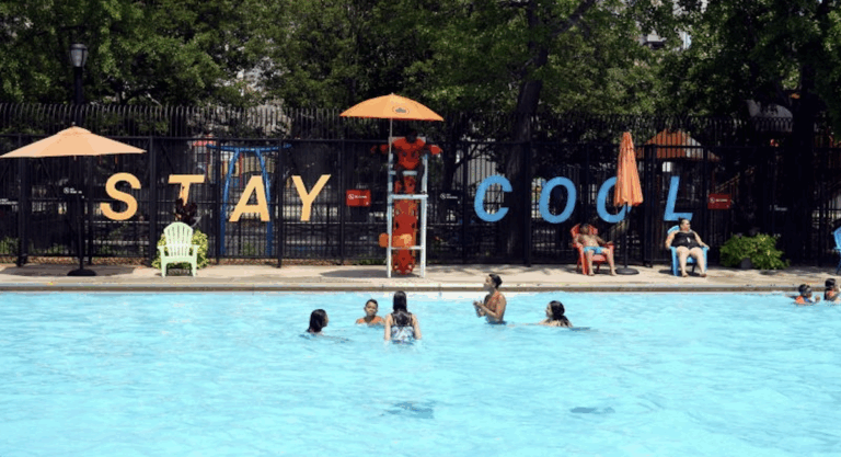 L’été à New York : Les piscines municipales (gratuites) en plein air pour se rafraîchir