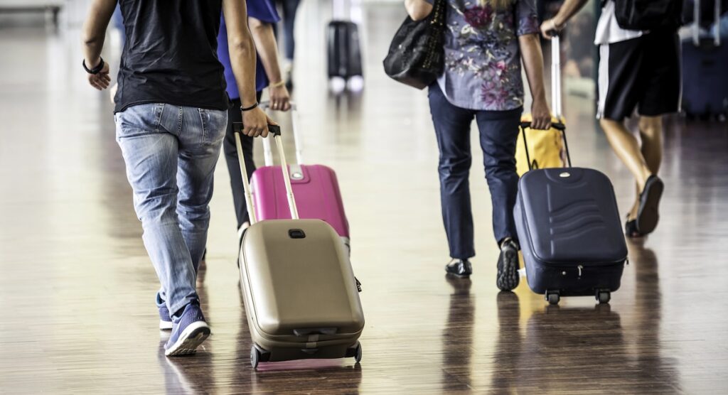 Vacances en France : détente ou corvée ? Témoignages sur le fameux dilemme estival
