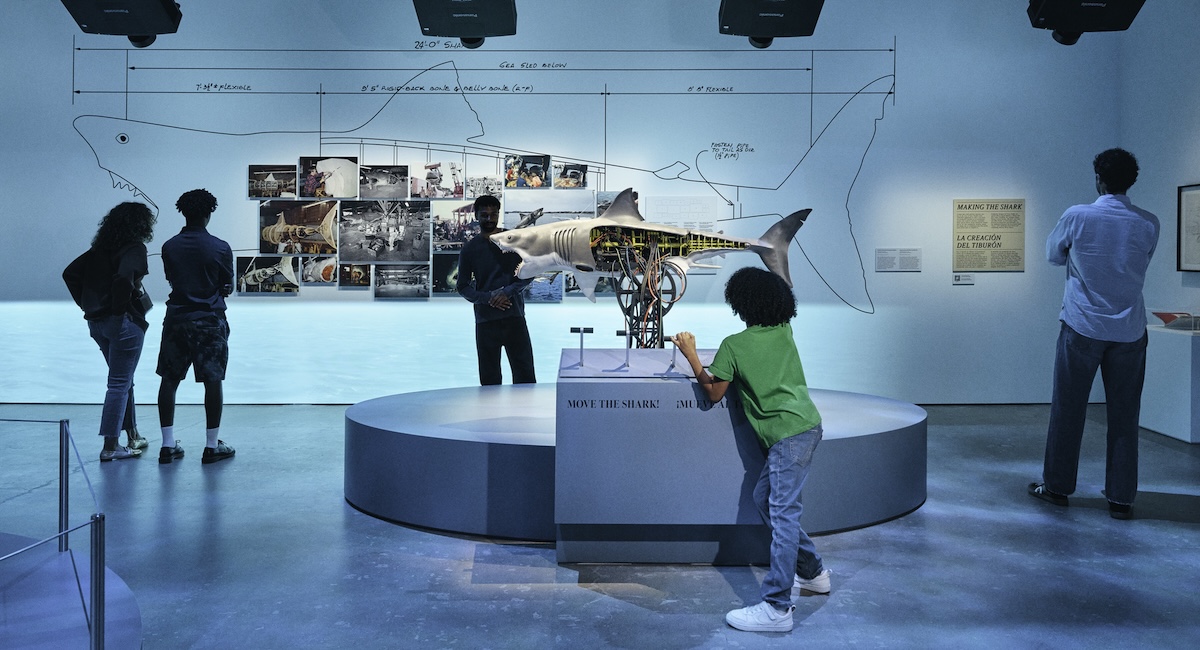 La plus grande exposition jamais consacrée au film culte «Les Dents de la mer» à L’Academy Museum