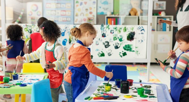 Pourquoi l&rsquo;école maternelle s&rsquo;appelle Kindergarten aux États-Unis ?