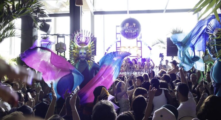 On a testé: Daybreaker, les « dance parties » sobres de bon matin ou le soir dans un sauna