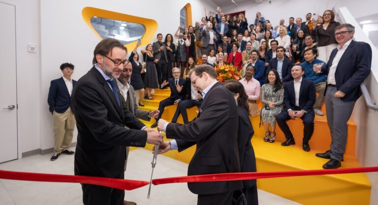 The École inaugure son nouveau bâtiment à Gramercy