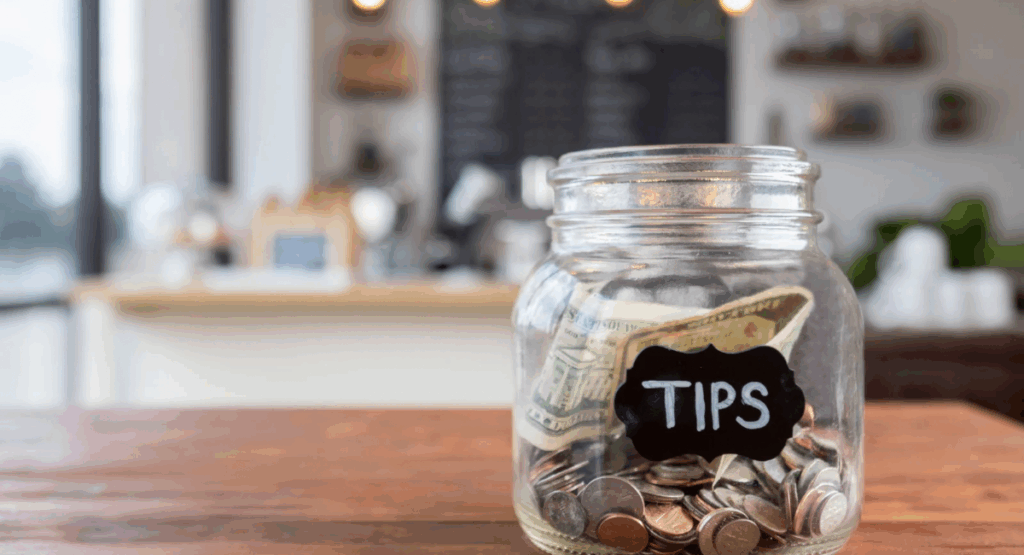 Vie d’Expat : C’est moi ou la « tipping culture » est une arnaque ?