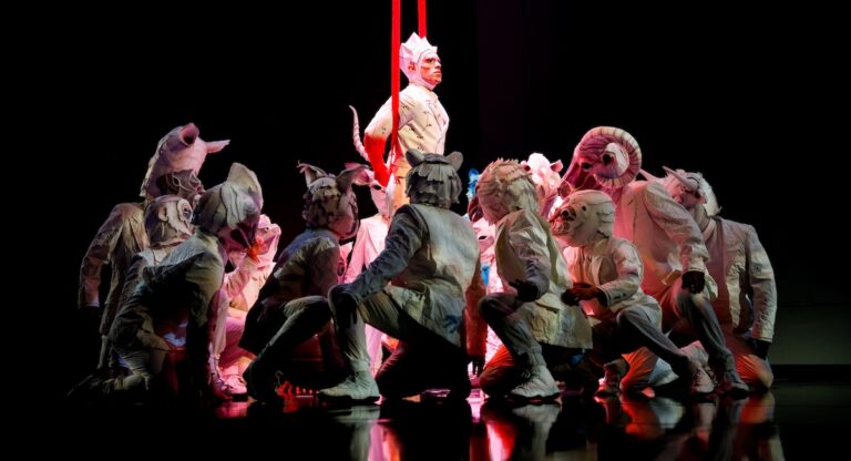 Echo, le nouveau spectacle du Cirque du Soleil à Oracle Park