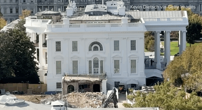 Un Arc de Triomphe à Washington : Trump entretient-il une obsession pour la France ?