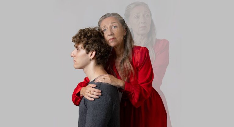 « La Mère », la maternité en clair-obscur à l’Adrienne Arsht Center